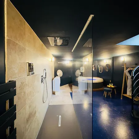 Appartement Mieuxqualhotel Jacuzzi Privatif Le Rond *