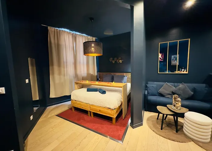 Mieuxqualhotel Jacuzzi Privatif La Parenthese 4* Bordeaux